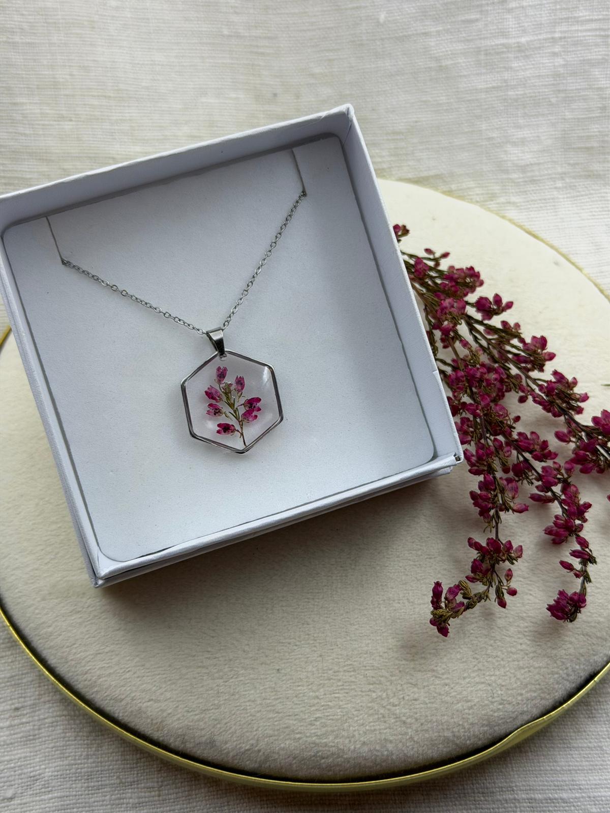 Colar Erica Hexagonal