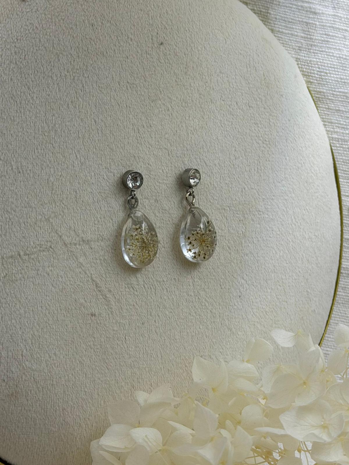 Brinco Gota Delicada - Flor de Cenoura